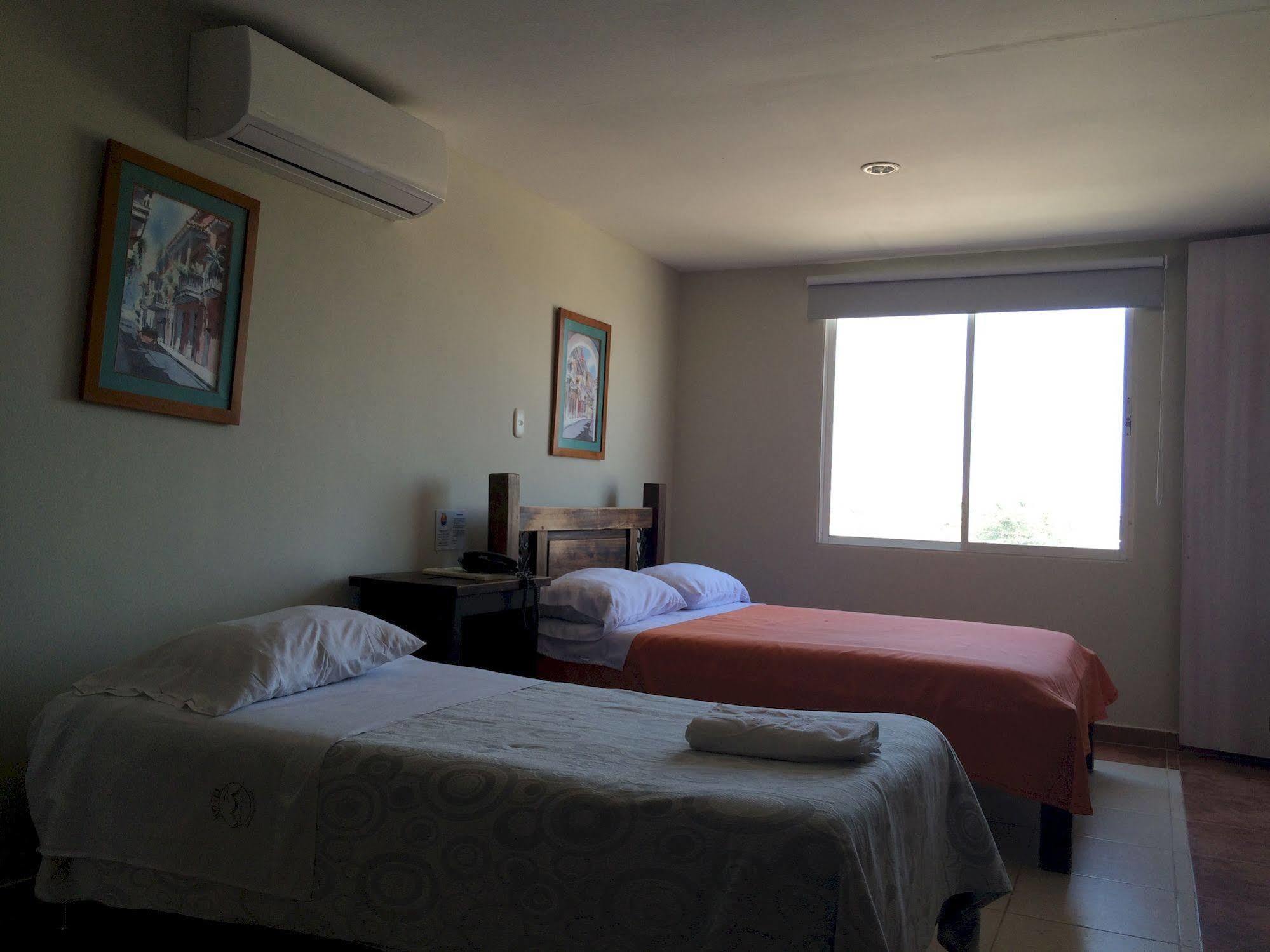 Hotel Mar Del Plata Cartagena ภายนอก รูปภาพ